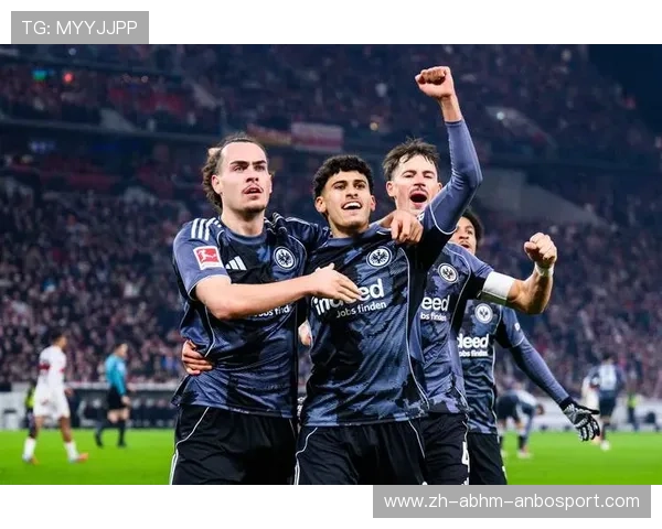 解读德甲“药厂”球队的绰号由来与实际战力表现 解读德甲“药厂”球队的绰号由来与实际战力表现